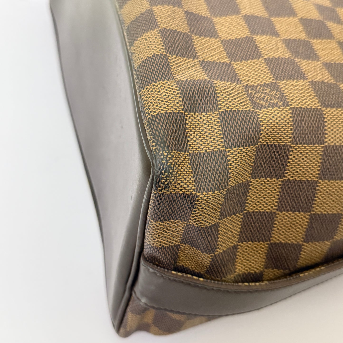 Louis Vuitton Chelsea Damier Preowned