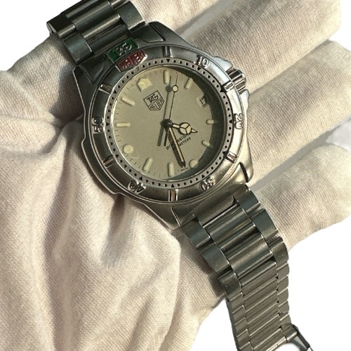 Tag Heuer Watch Professional 200 Meters white
