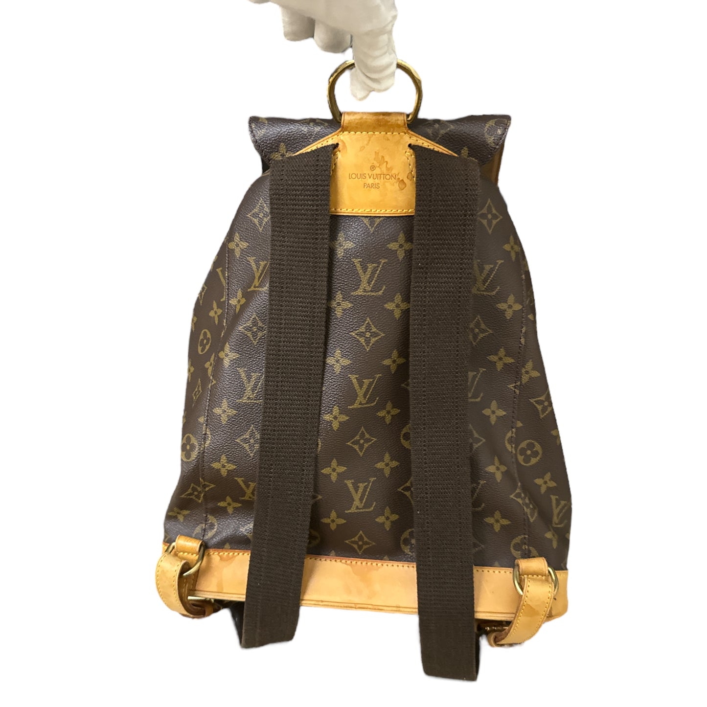 Louis Vuitton Montsouris MM