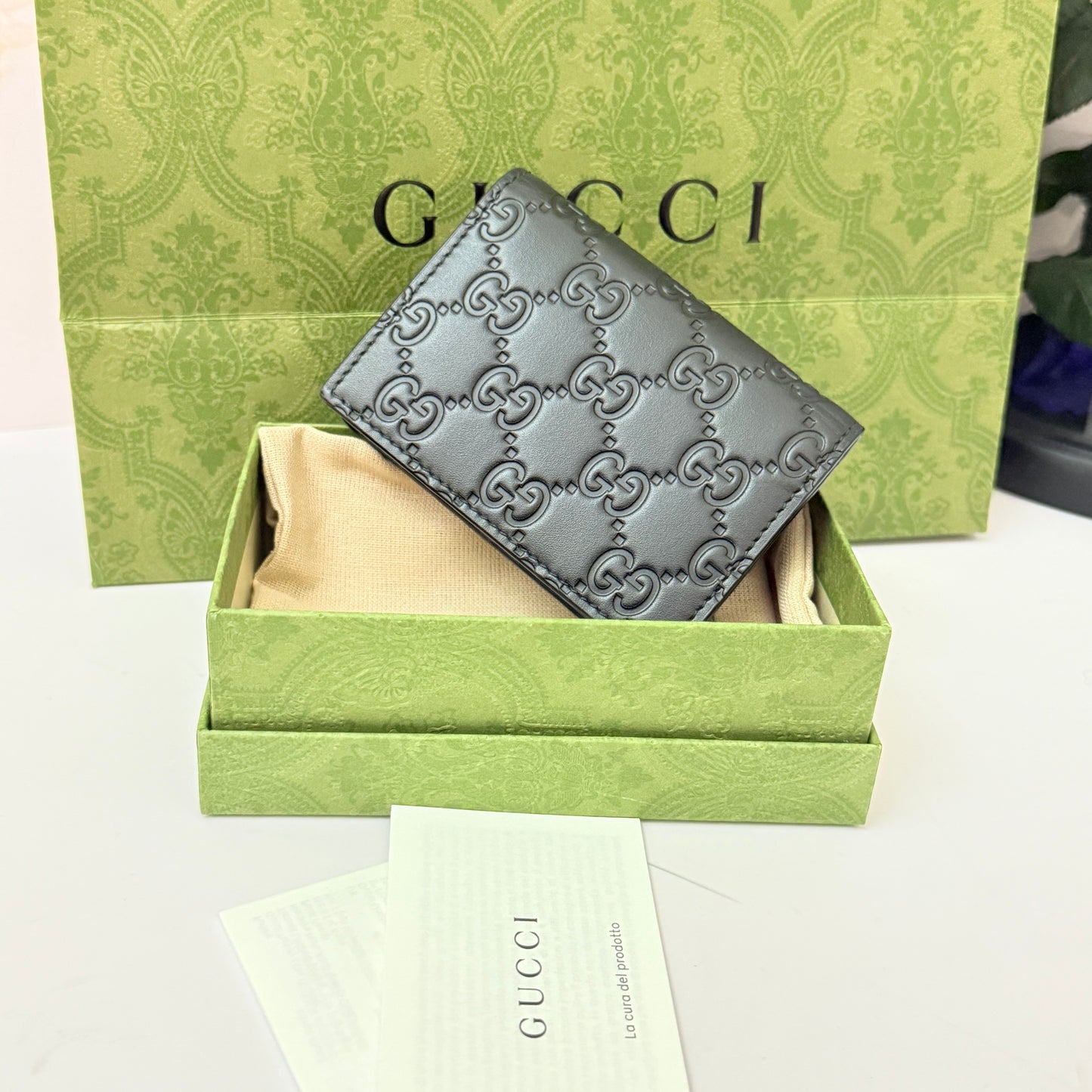 Gucci Emblem Wallet Brand New