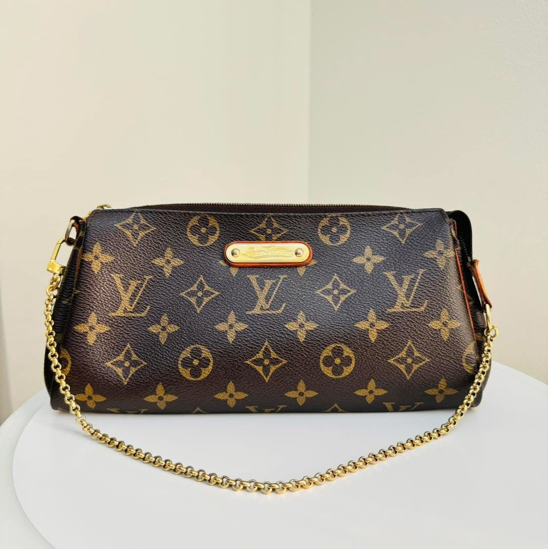 Pre-owned Louis Vuitton Eva