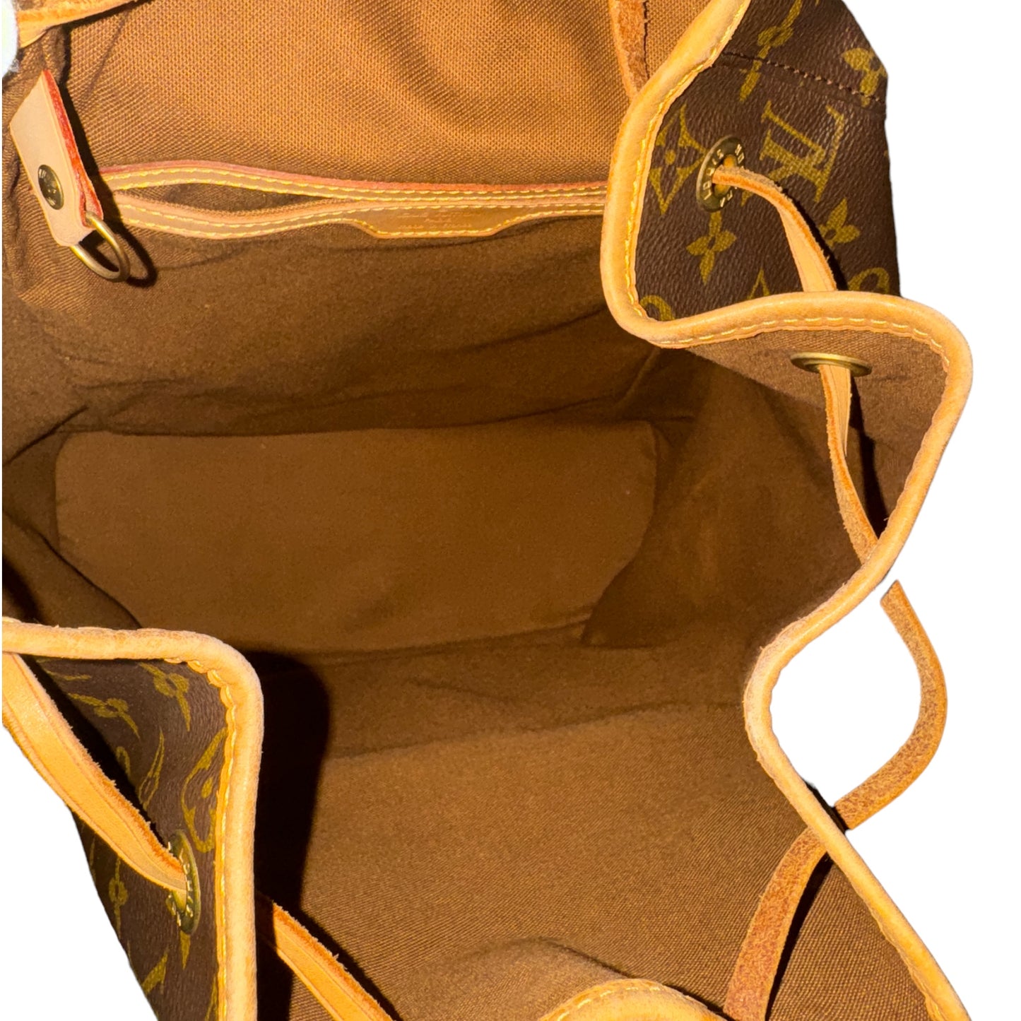 Louis Vuitton Montsouris MM