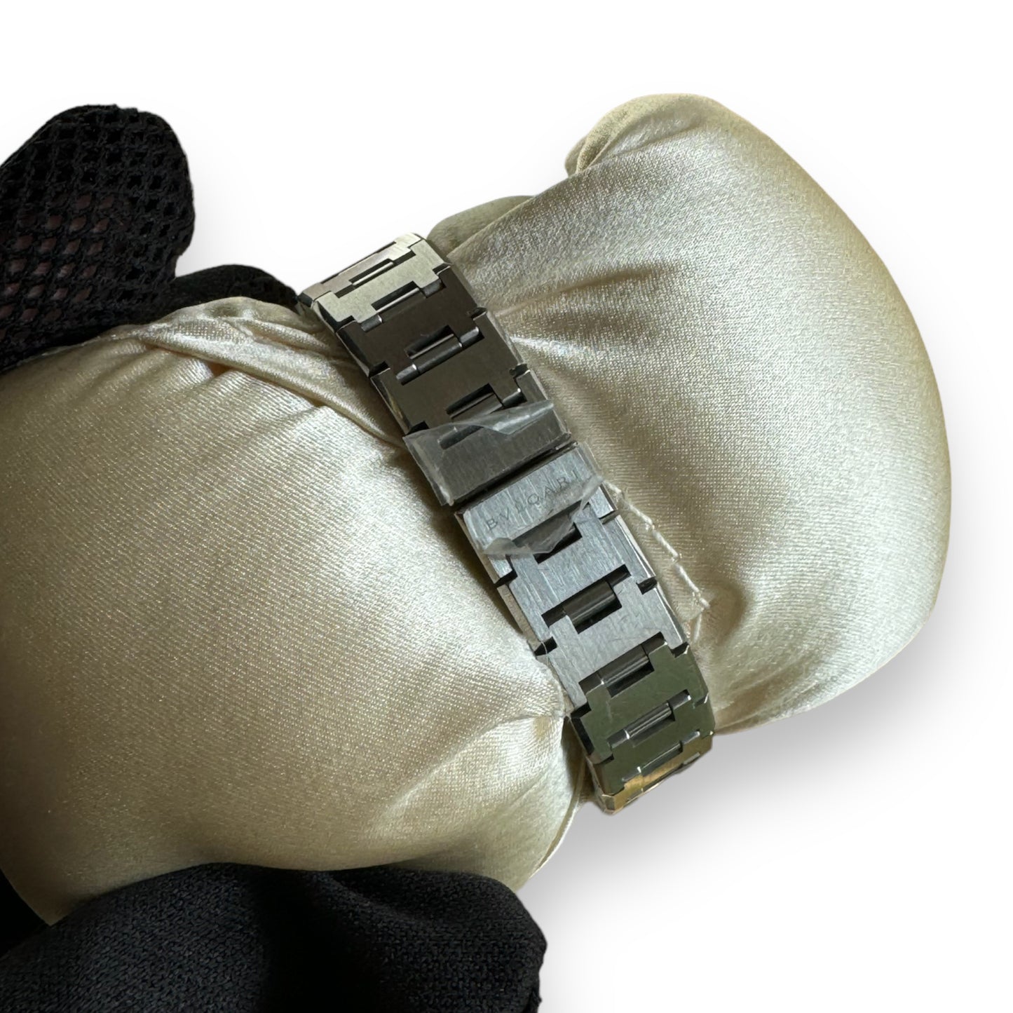 Bvlgari BB23SS Watch Size 15 to 15.5 Cm