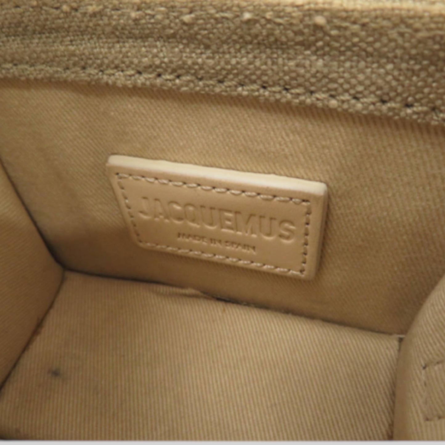 Jacquemus Chiquito Moyen Bag Micro