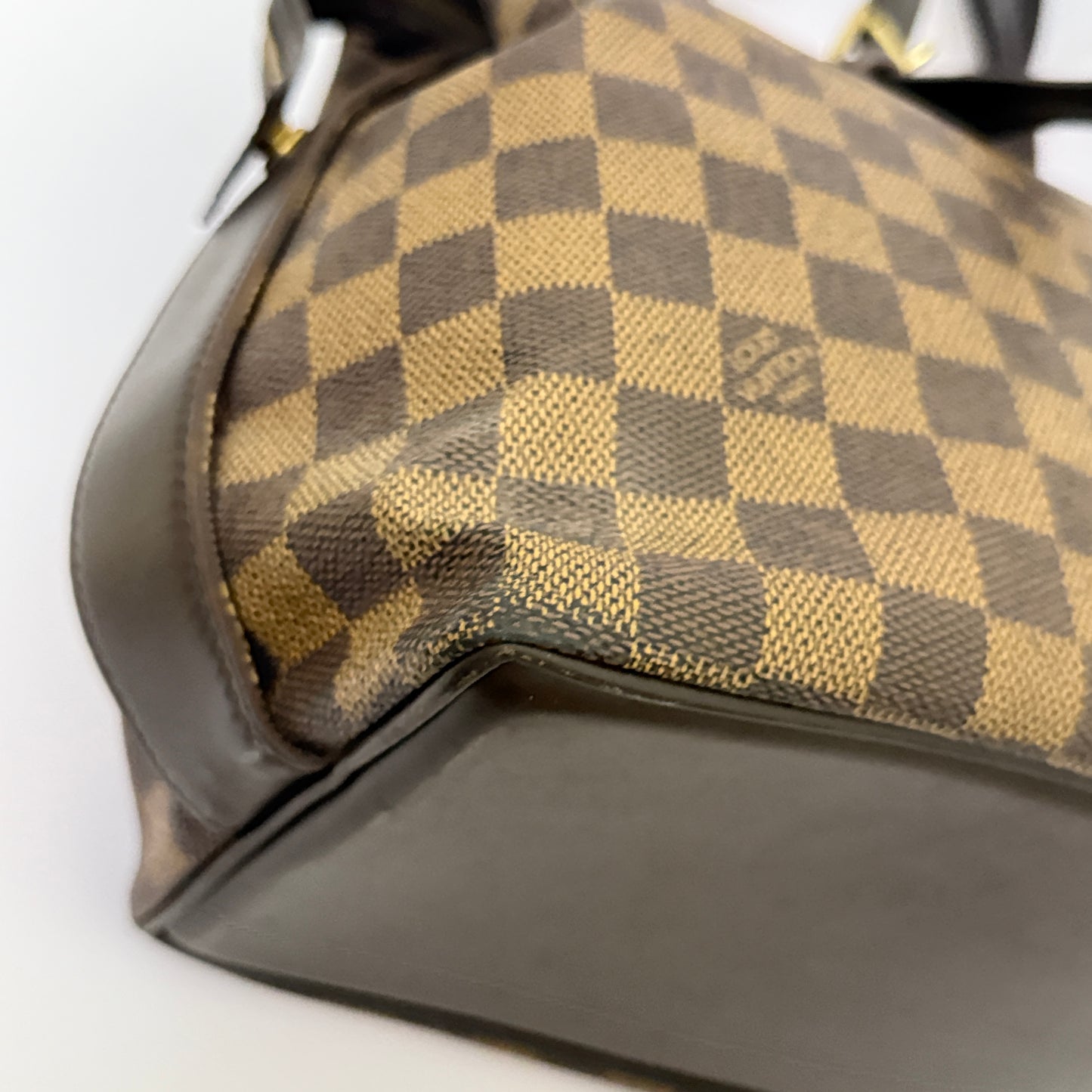 Louis Vuitton Chelsea Damier Preowned