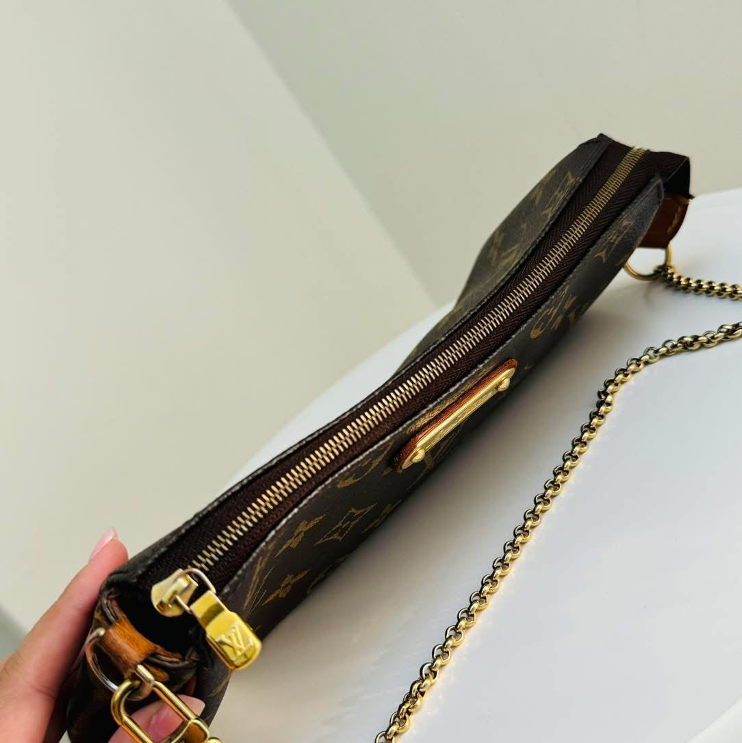 Pre-owned Louis Vuitton Eva