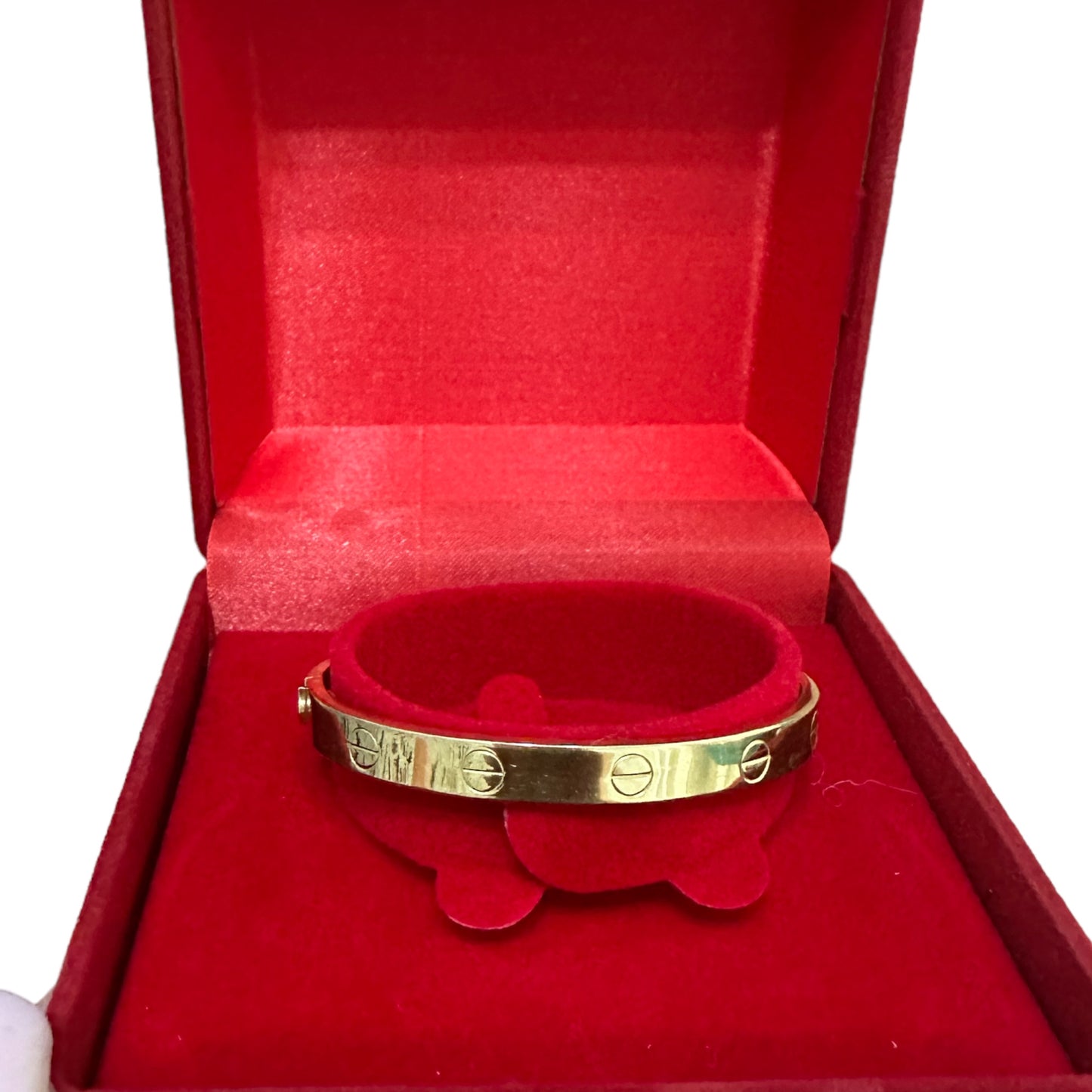 18 K Love Bangle inspired 15