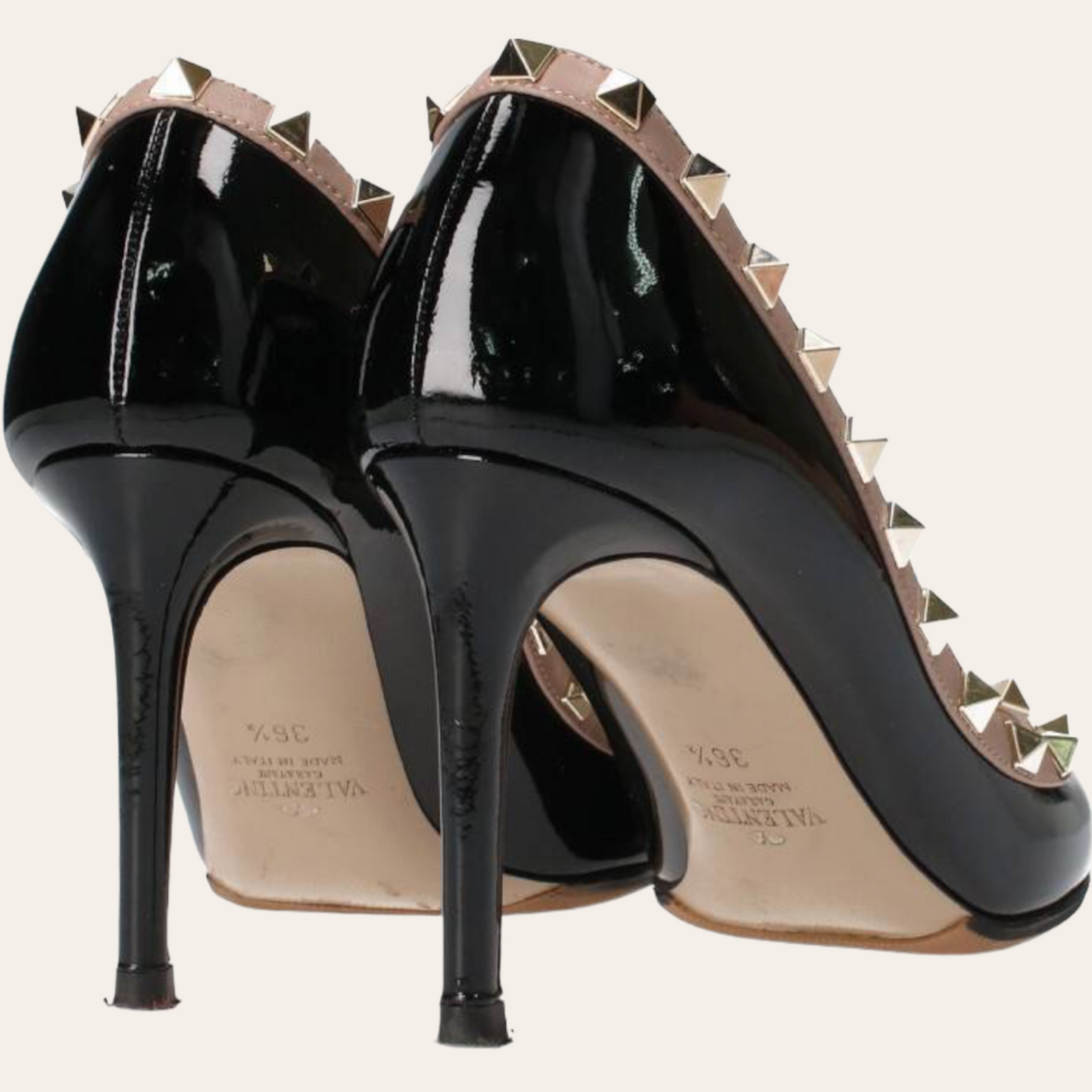 Valentino Garavani Rockstud pumps