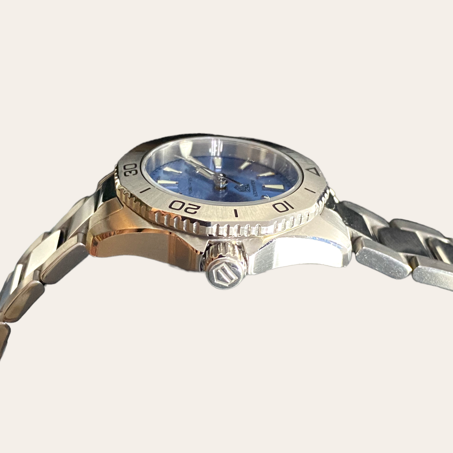 Tag Heuer Aquaracer Professional 200