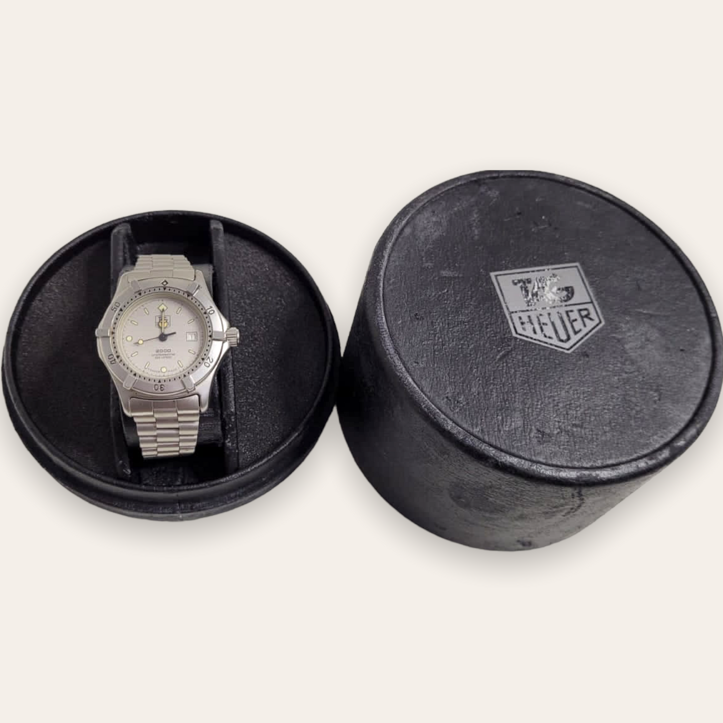 Tag Heuer 2000 Professional