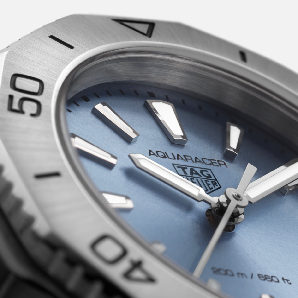 Tag Heuer Aquaracer Professional 200