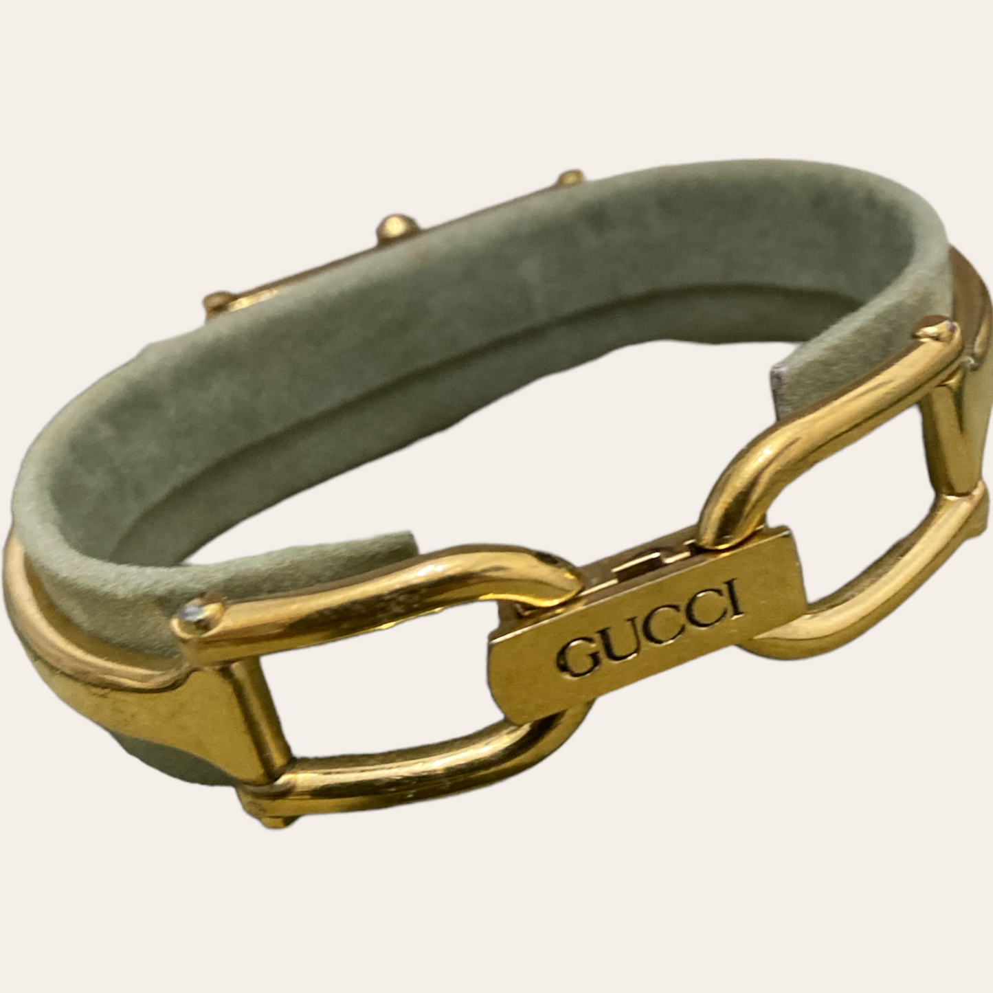 Gucci 1500 L gold