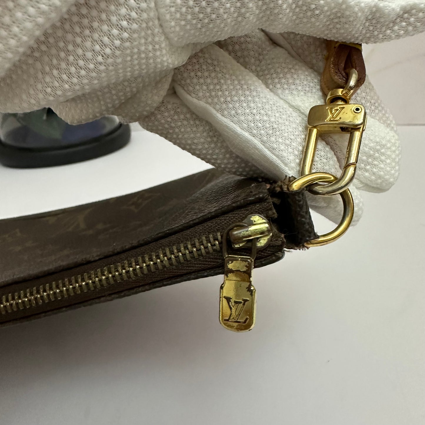 Pre-owned Louis Vuitton Pochette Accessories