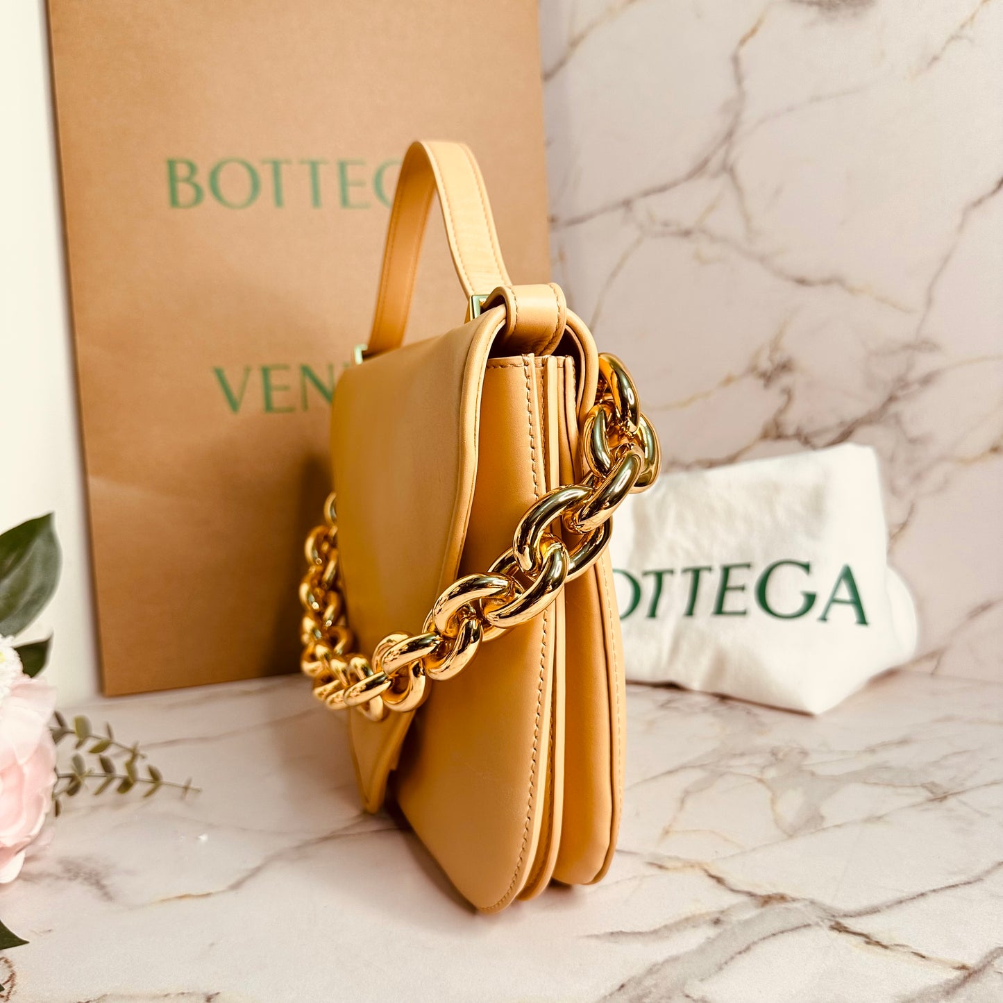 Brand new Bottega Mount Envelope Bag Nude