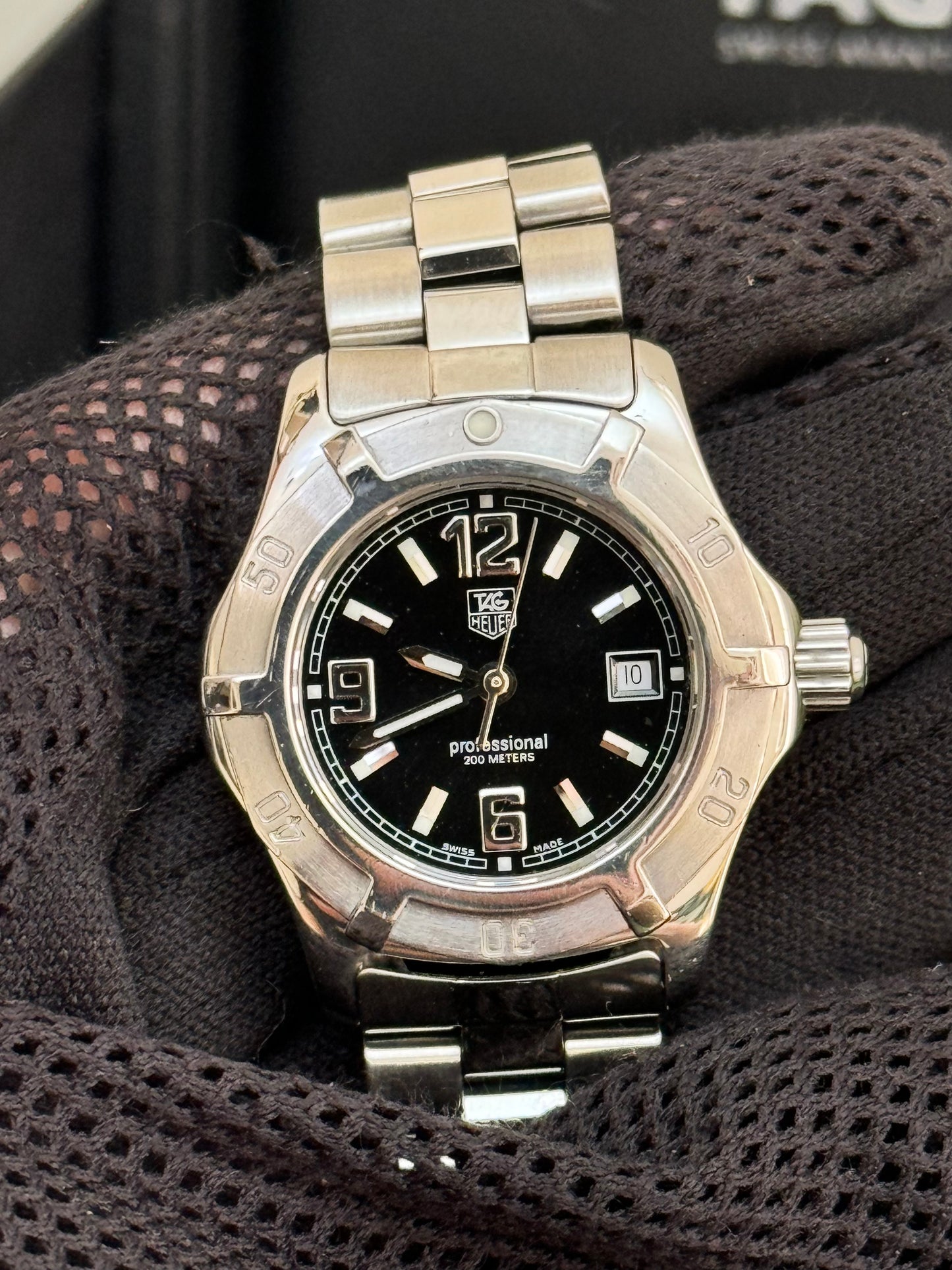 Tag Heuer Professional 200 M 28mm