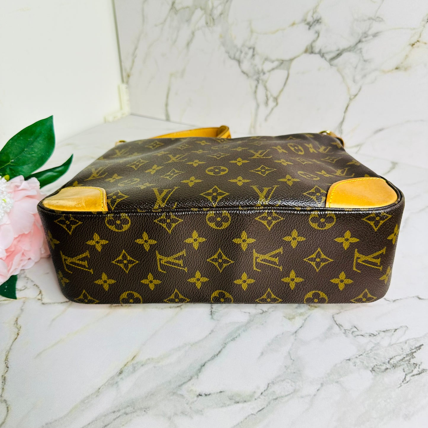 Pre-owned Louis Vuitton Bolougne