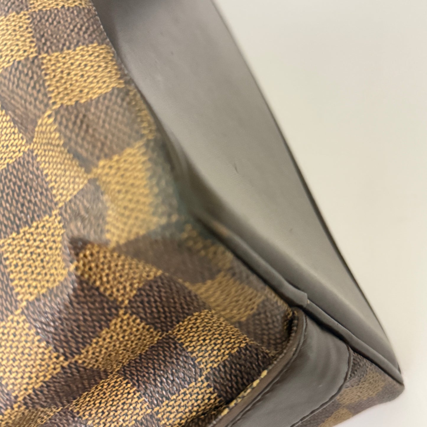 Louis Vuitton Chelsea Damier Preowned