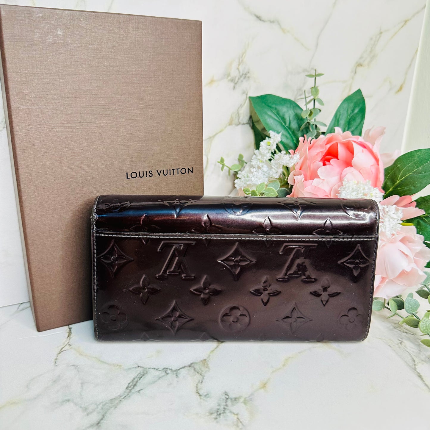 Pre-owned Louis Vuitton Sarah Vernis Wallet