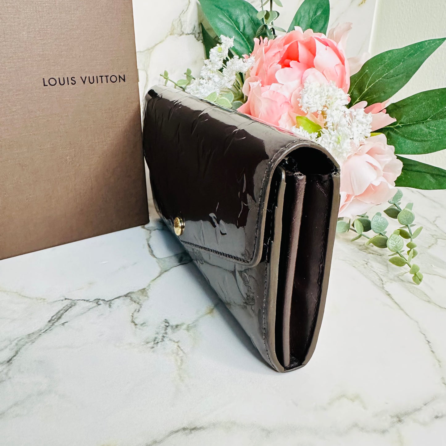 Pre-owned Louis Vuitton Sarah Vernis Wallet