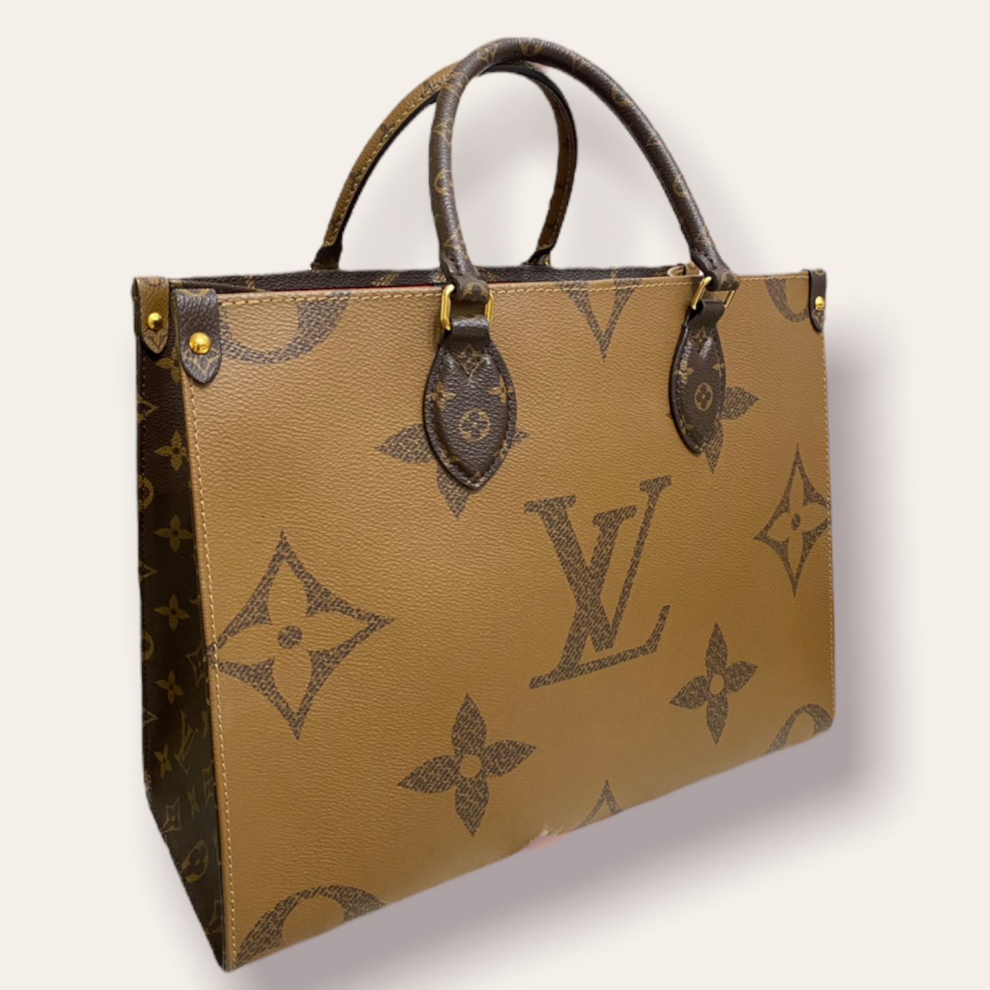 Brand New Louis Vuitton On The Go MM